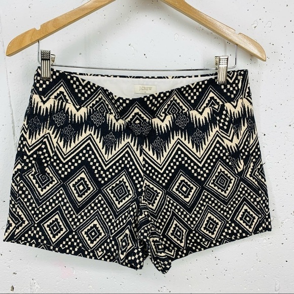 J.Crew Size 4 Black & Cream Chevron Ikat Print Shorts - Picture 2 of 9